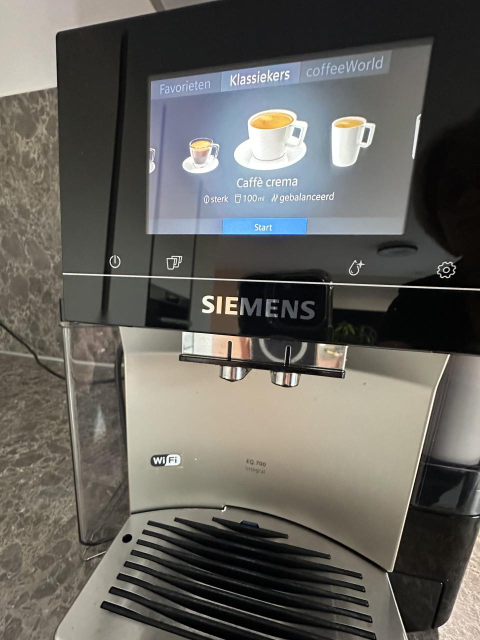 Volautomatische espressomachine, Siemens EQ700 (bonen)