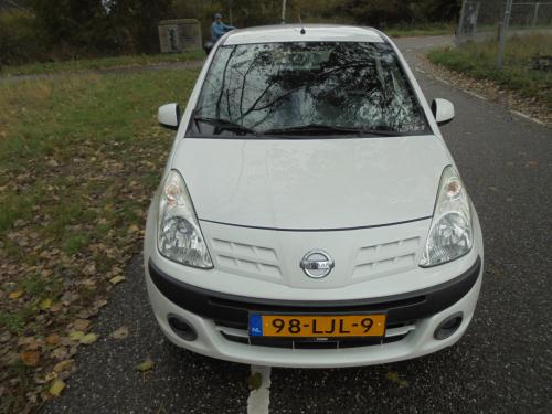 Pixo leuke zeer zuinige auto in een mooie helder witte kleur met N.A.P