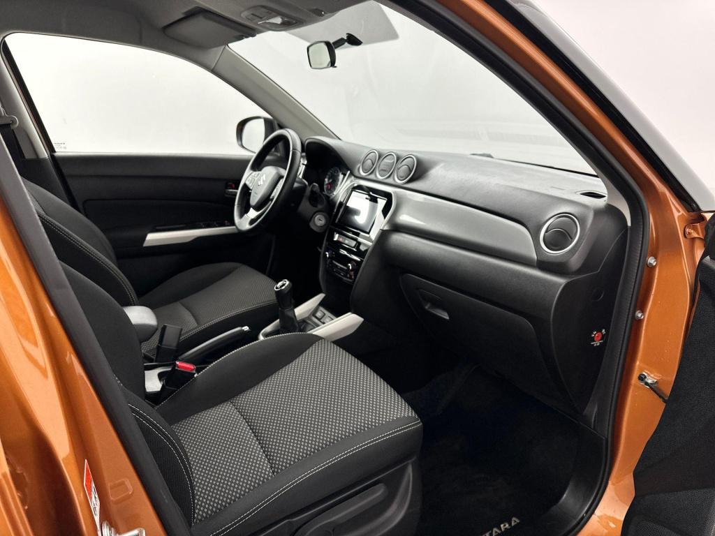 Suzuki Vitara 1.6 exclusive | carplay | stoelverwarming | climate control |