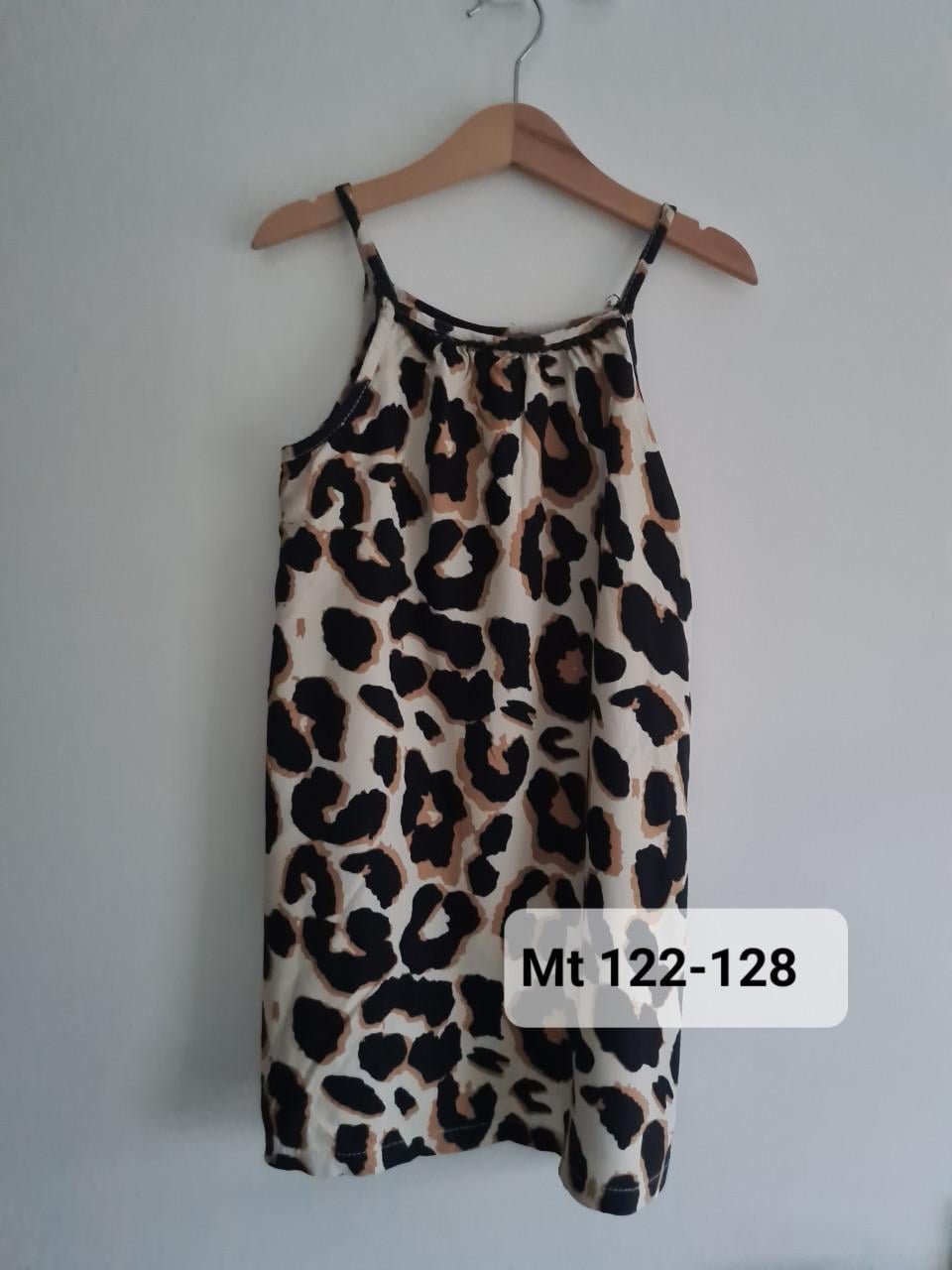 6 stuks leuke en mooie shirts in mt 122-128 oa Zara ed