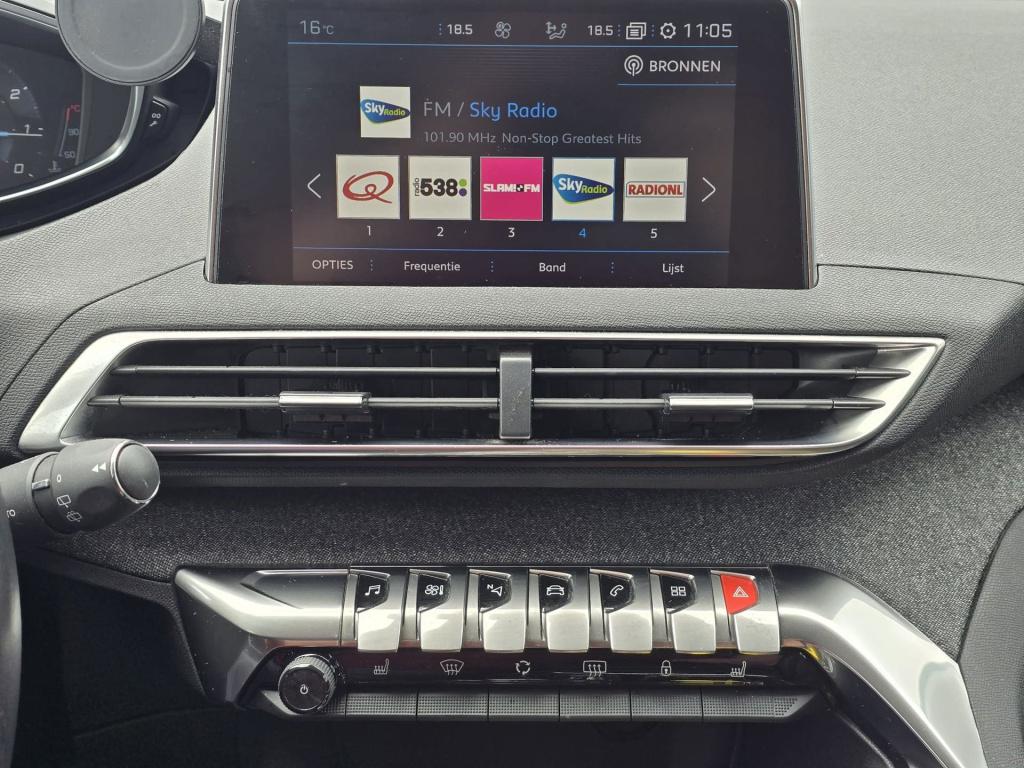 Peugeot 3008 1.2 puretech allure