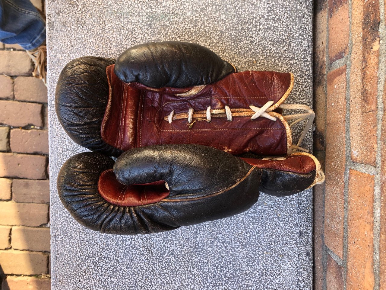 Vintage bokshandschoenen.