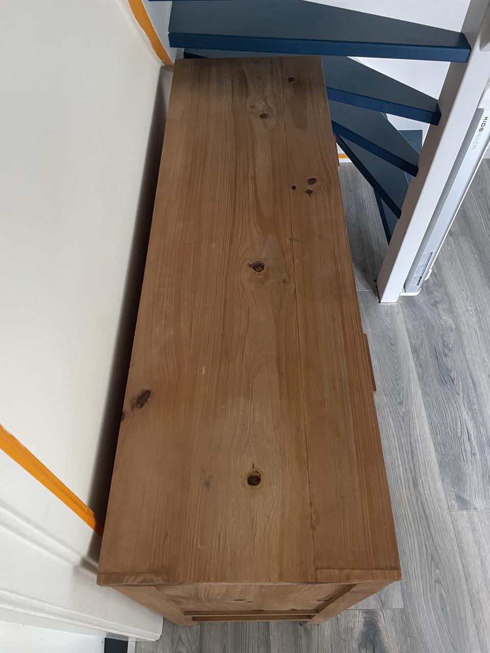 Massief houten kast dressoir met lades