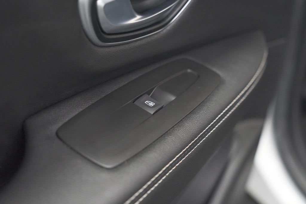 Renault Scenic tce 140 bose | trekhaak | camera | dodehoekdetectie | naviga