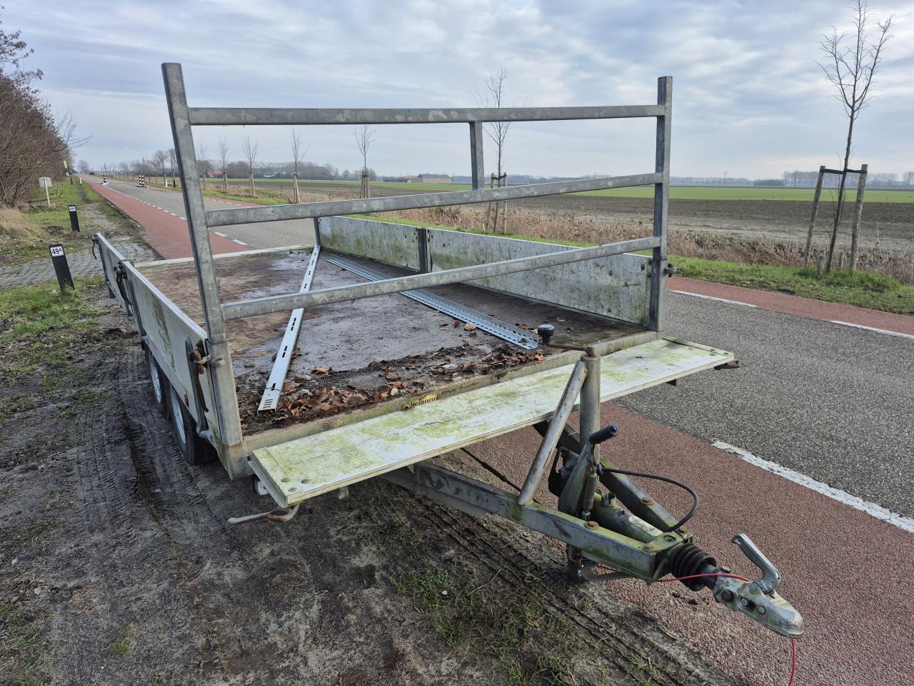 Nette aanhanger 2700kg