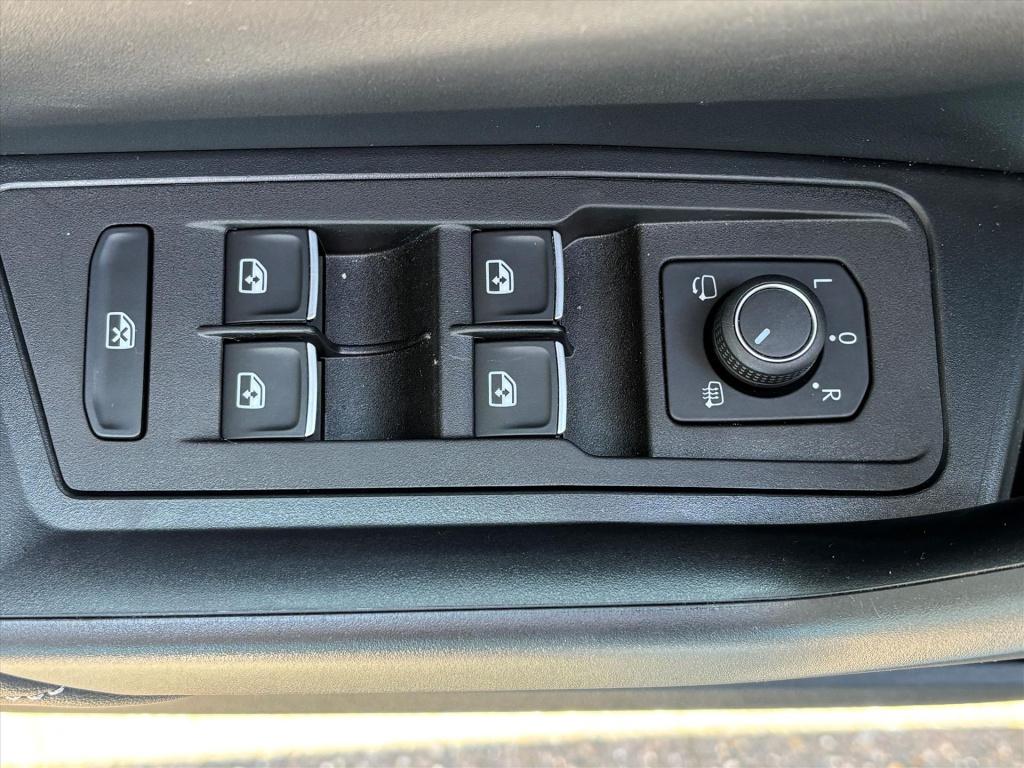Volkswagen T-roc 1.5 tsi 150pk 7-dsg style| camera| keyless|dode hoek| rijk