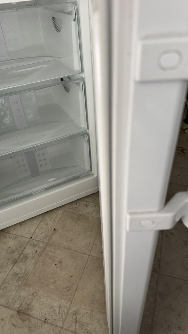NO FROST VRIEZER