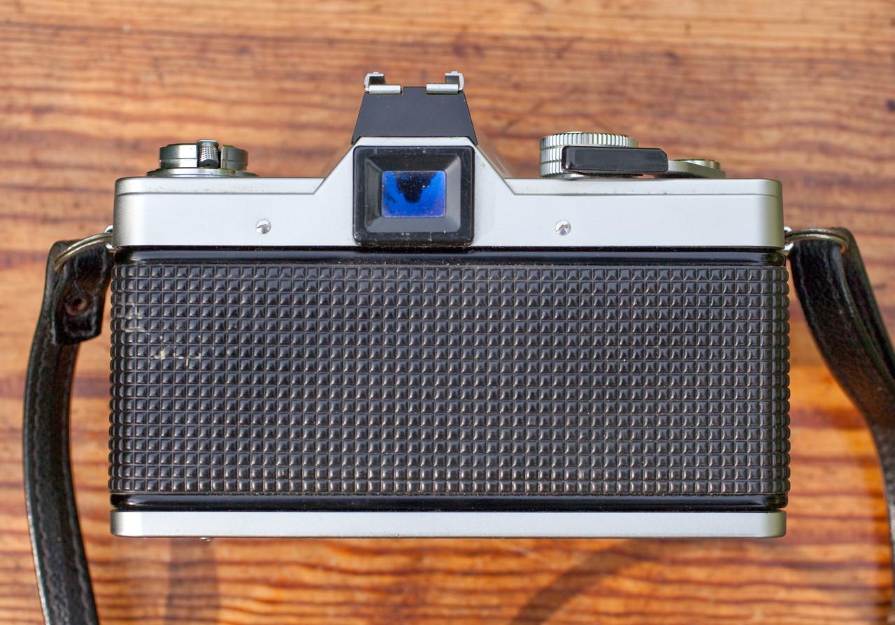 CAMERA Praktica super TL 1000