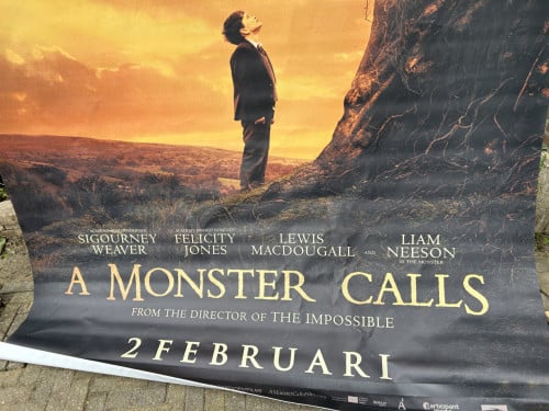 Grote filmposter 2meter breed en 3meter hoog bestand tegen weer en wind