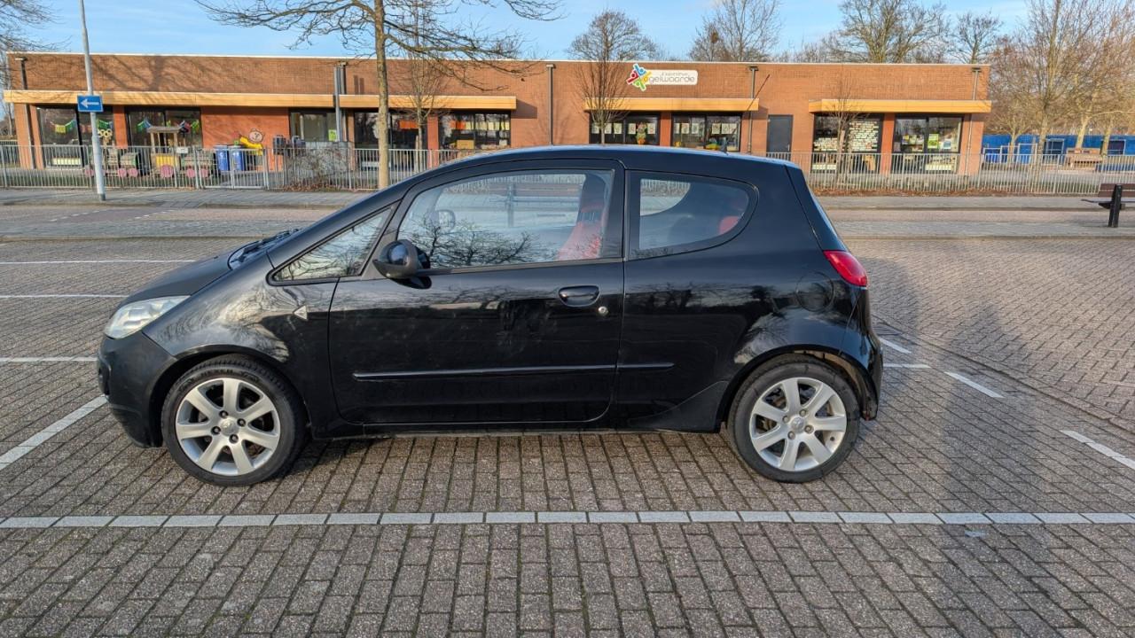 Mitsubishi Colt 1.3 | NIEUWE APK