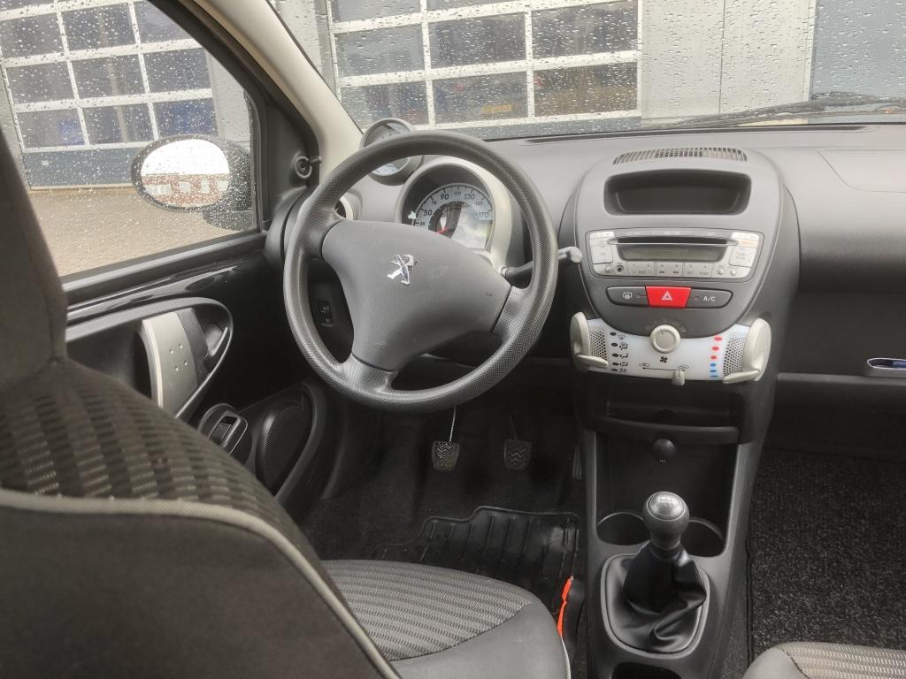 Peugeot 107 1.0 active