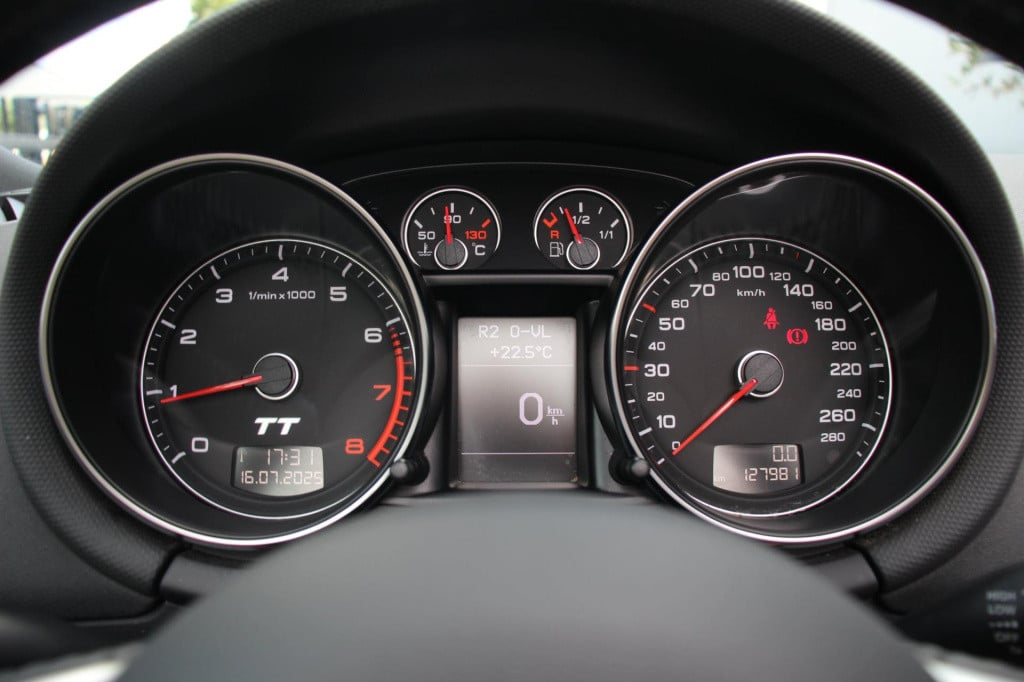Audi TT roadster 1.8 tfsi pro line s - leder - led - elek kap - windscherm 