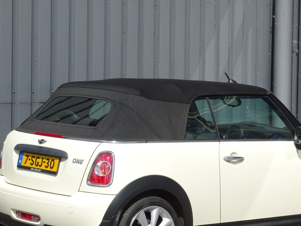 Mini One Cabrio mini 1.6 pepper | navi | stoelverwarming
