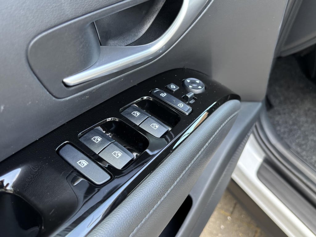 Hyundai Tucson Hybrid 1.6 t-gdi hev comfort smart | navigatie | camera | ap