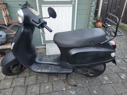 Djjd Cashmere scooter