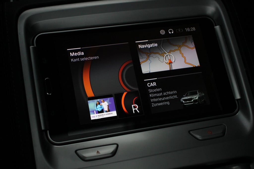 BMW 7 Serie 750ld xdrive high executive | vol opties! | m-sport | np: €200.