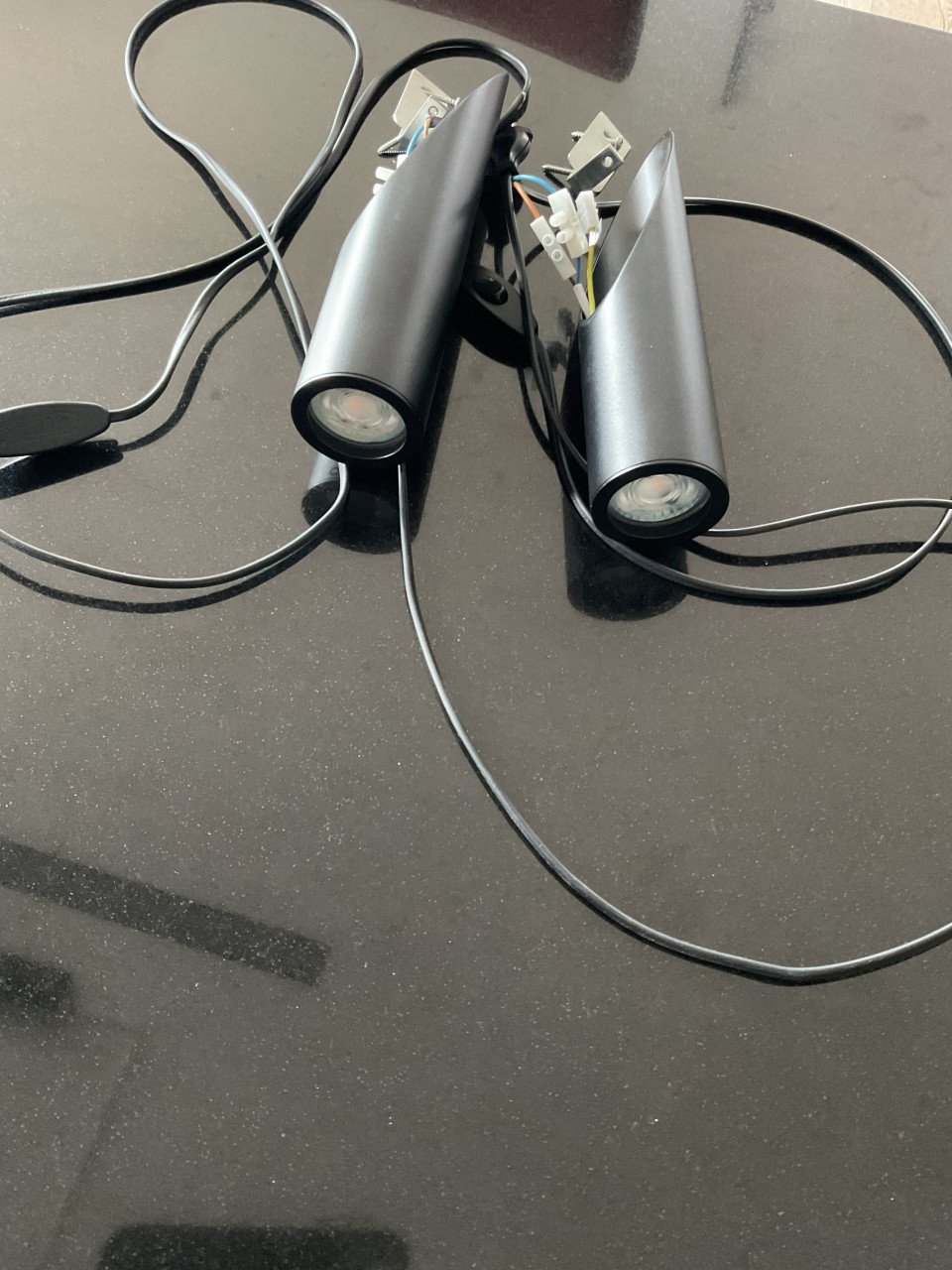 Moderne wandlampen (zwart metaal)