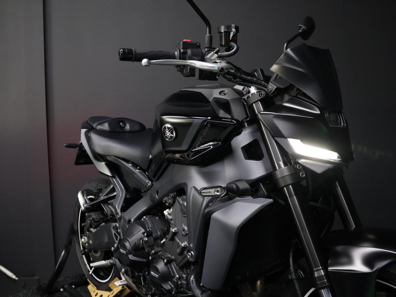 Yamaha MT-09 | TechBlack