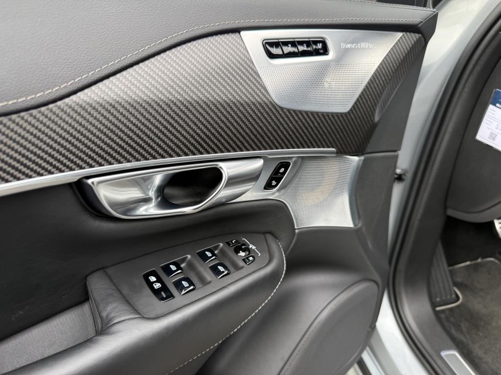 Volvo XC90 t8 405pk recharge r-design| full options!! luchtvering | b&w| 22