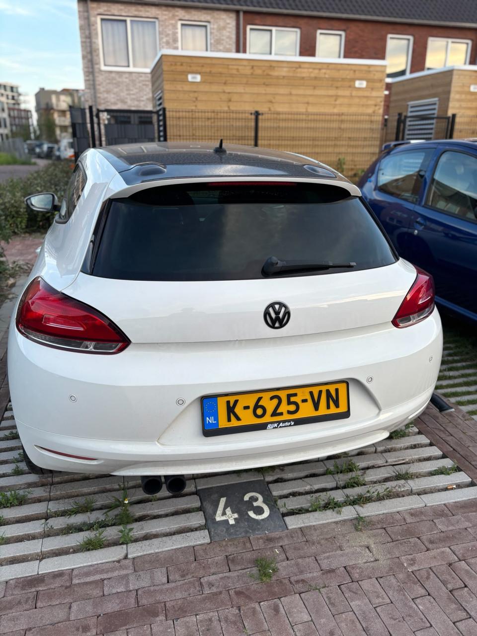 Volkswagen-Scirocco uit 2009 (Schade autol