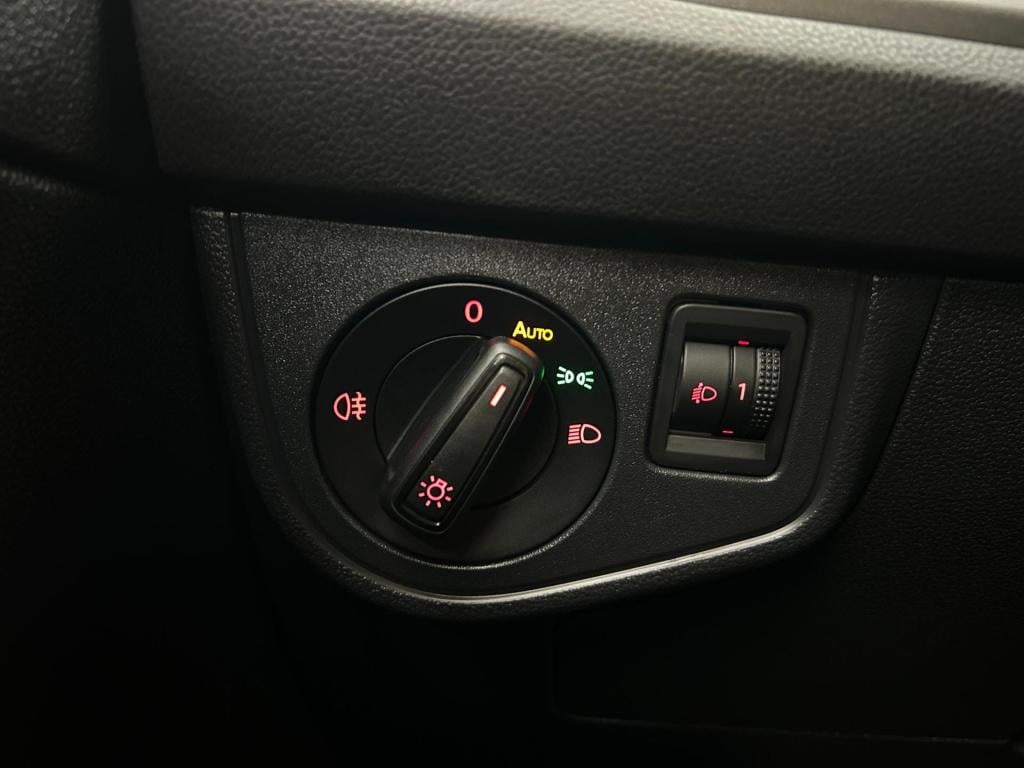 Volkswagen Polo occasion 1.0 tsi comfortline business | wit | airco | tweed