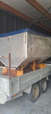Kunstmestcontainer
