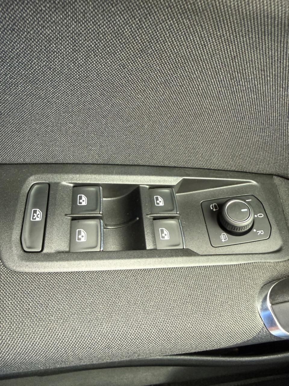 Volkswagen Touran 1.2 tsi highline