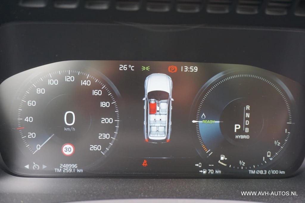 Volvo XC90 2.0 t8 twin engine awd momentum