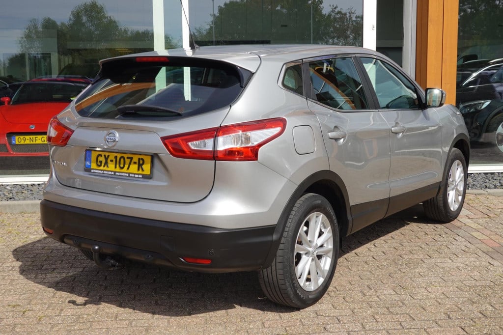 Nissan Qashqai 1.2 acenta