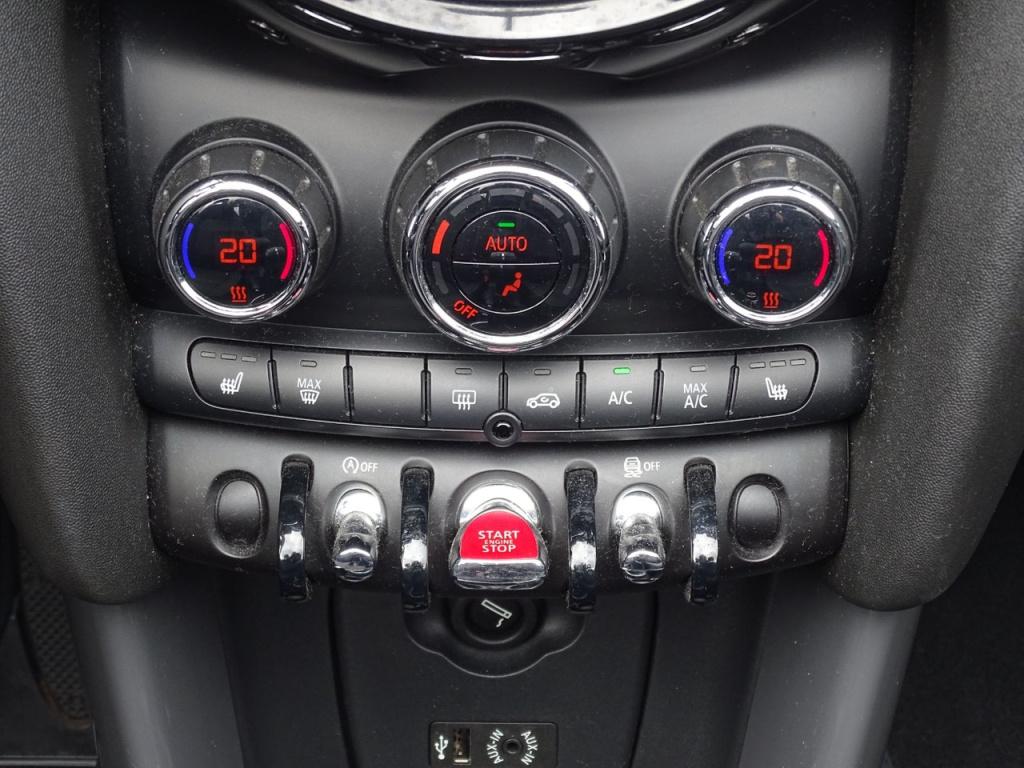 Mini Cooper Cabrio mini 1.5 pepper serious business