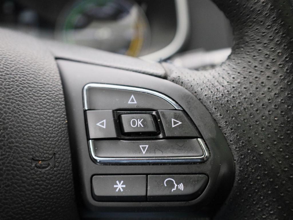 MG Zs Ev mg luxury 45 kwh | automaat | panoramadak | leder | navigatie | ai