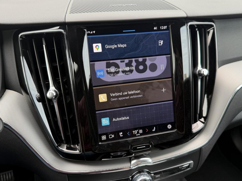 Volvo XC60 t6 398pk recharge ultra black edition| luchtvering| panodak| 360