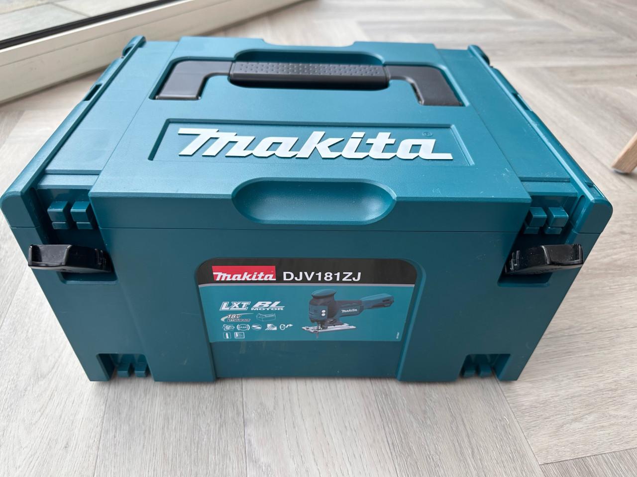 Fonkelnieuwe Makita accu decoupeerzaag