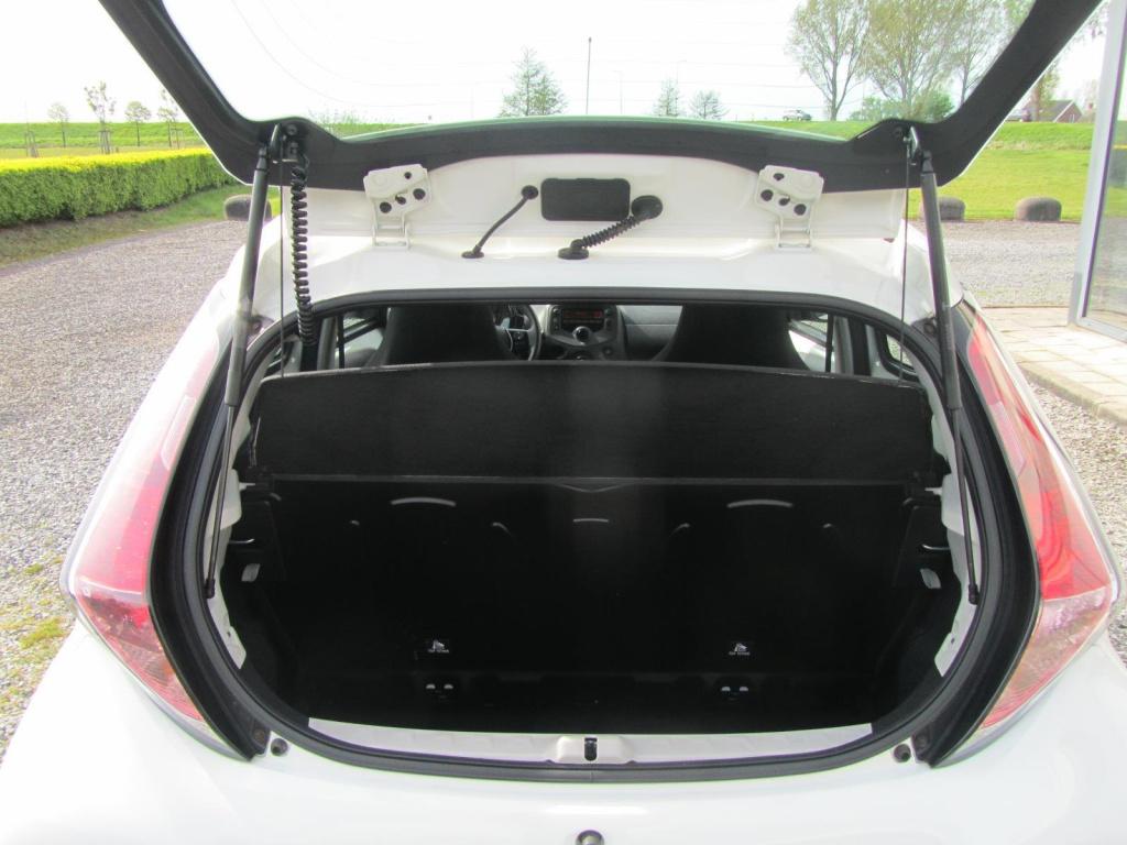 Toyota Aygo 1.0 vvt-i x-fun | 5 deurs | airco | bluetooth