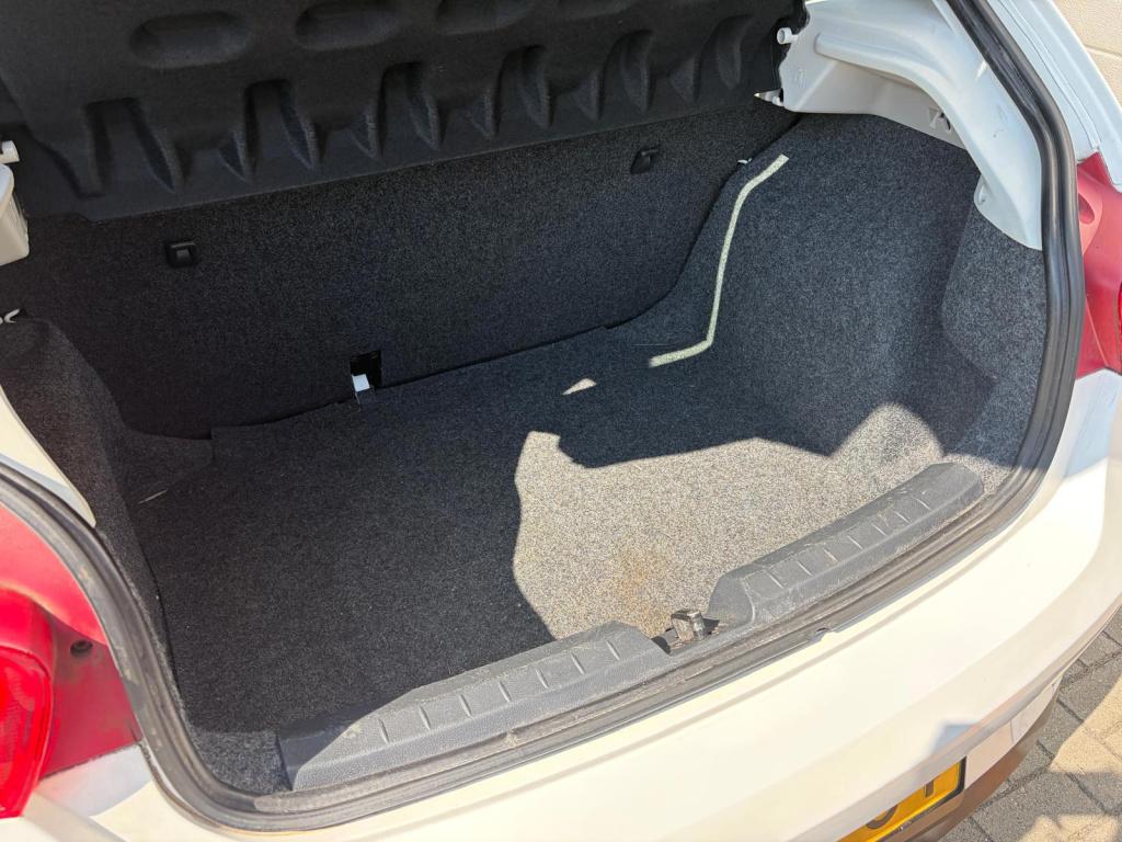 Seat Ibiza 1.2 club/airco/lichtmetaal/carplay/android/mooie auto/