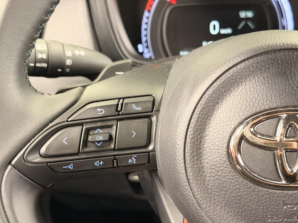 Toyota Aygo x 1.0 vvt-i s-cvt envy