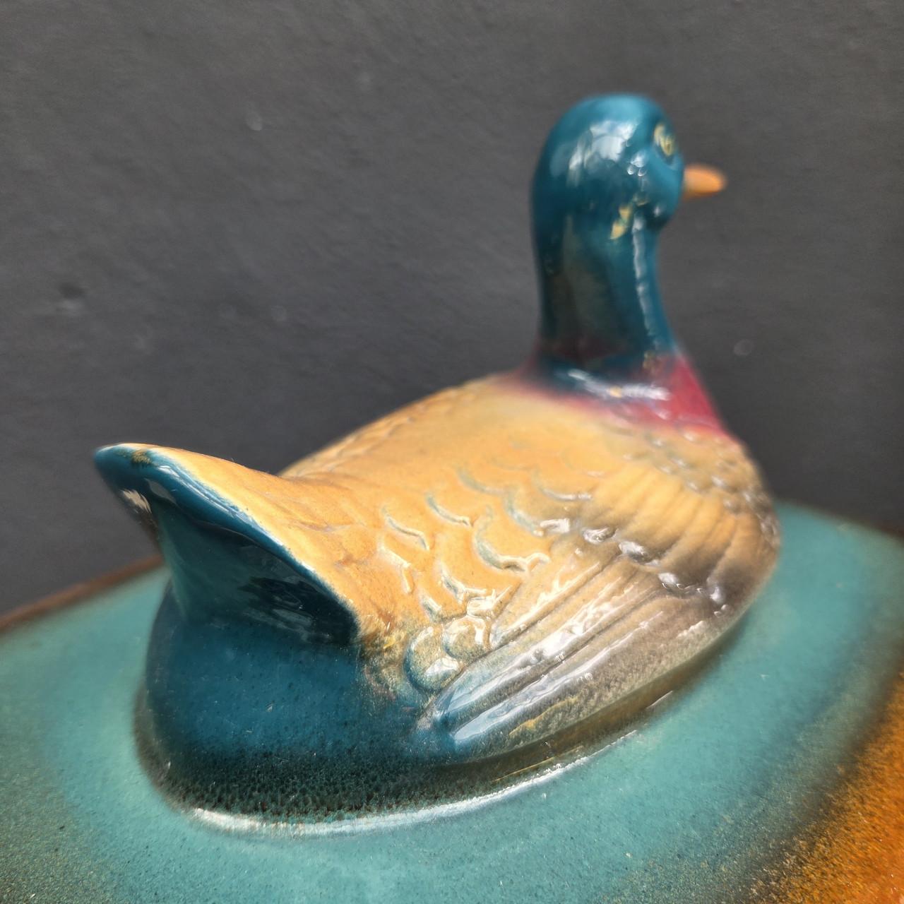 Grote brocante keramische ovenschaal eend, terrine