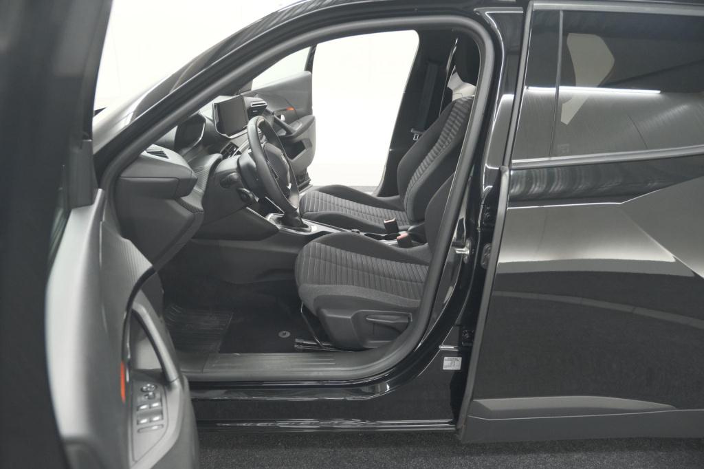 Peugeot 2008 puretech 130 active | camera | apple carplay | parkeersensoren