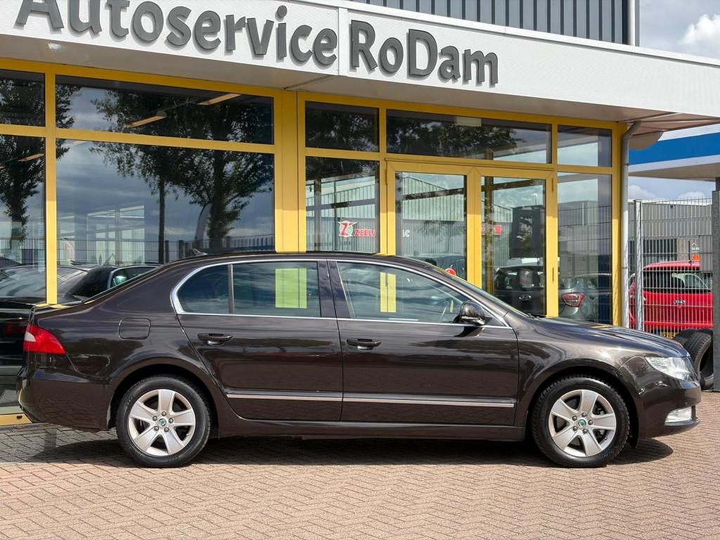 Skoda Superb 2.0 tsi elegance bns