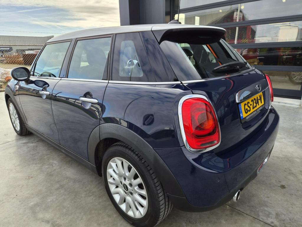 Mini 5-deurs 1.5 cooper chili business