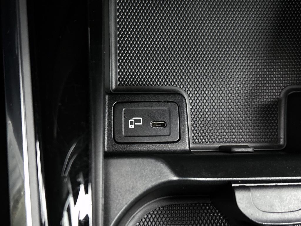 Mercedes-Benz Glb 200 advantage | sfeerverlichting | led | alarm | augmente
