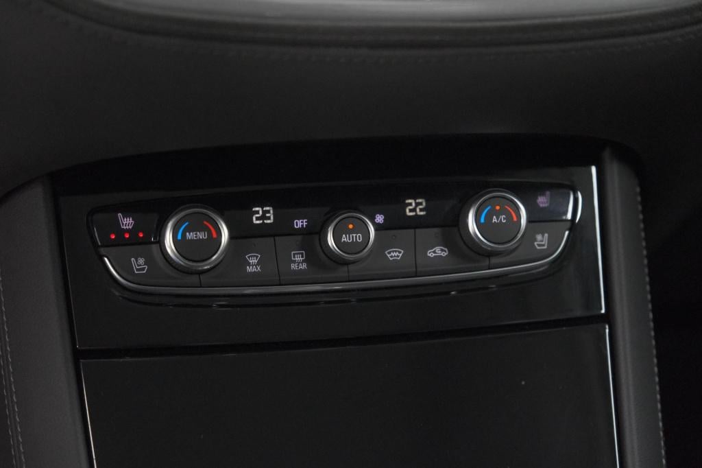 Opel Grandland 1.6 turbo plug-in hybrid 300 4x4 ultimate | trekhaak | elekt