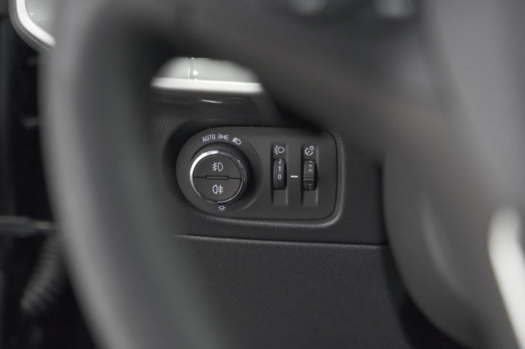 Opel Mokka 1.2 turbo 130 ultimate | camera | dodehoekdetectie | massage | a