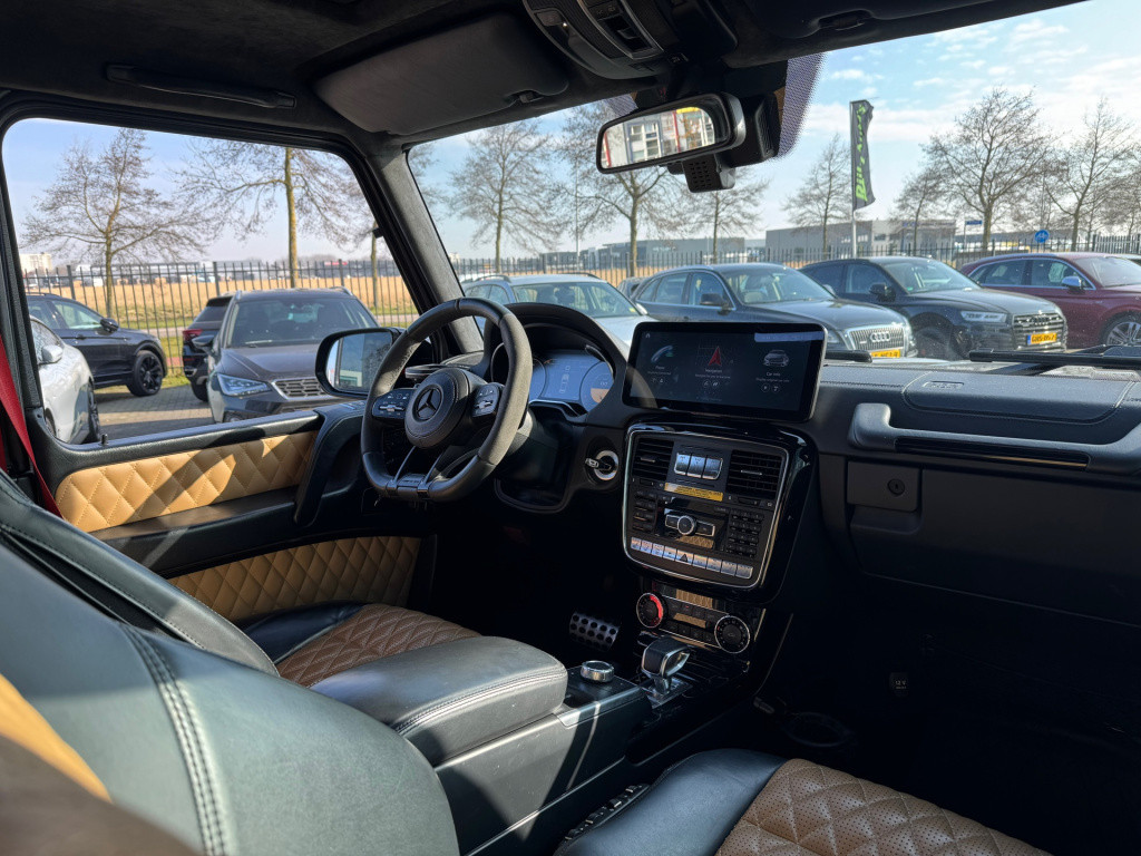 Mercedes-Benz G-klasse amg 63 * brabus * mat * 22 inch * vol opties