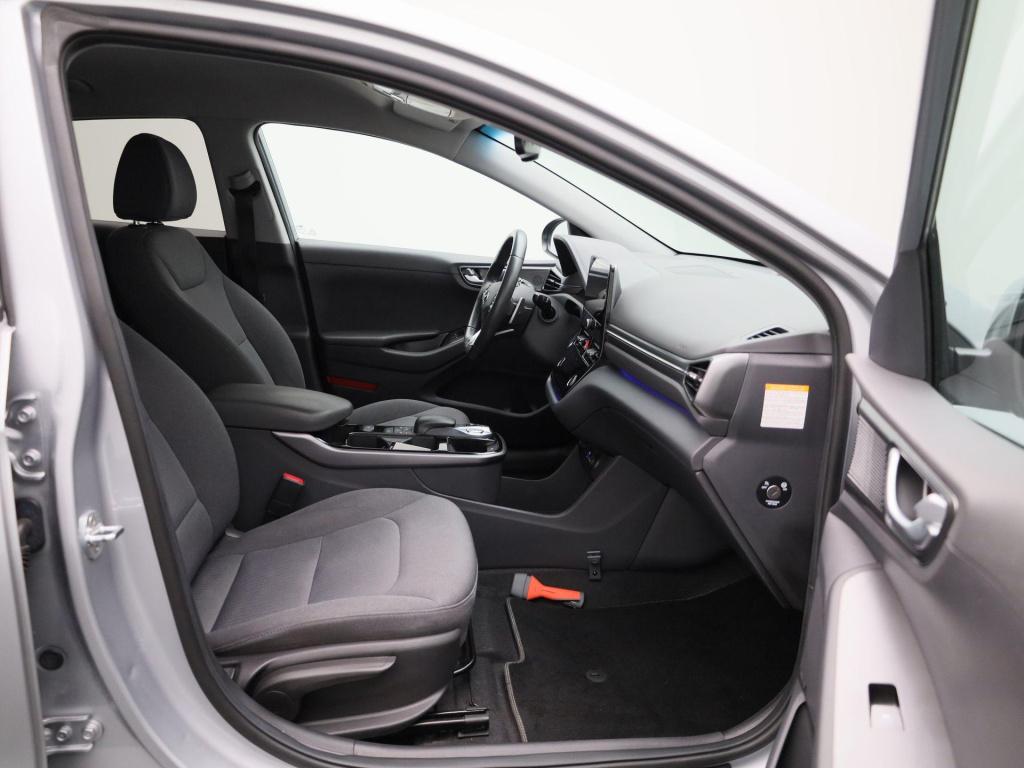 Hyundai Ioniq comfort ev 38 kwh | automaat | parkeer sensoren | virtual coc