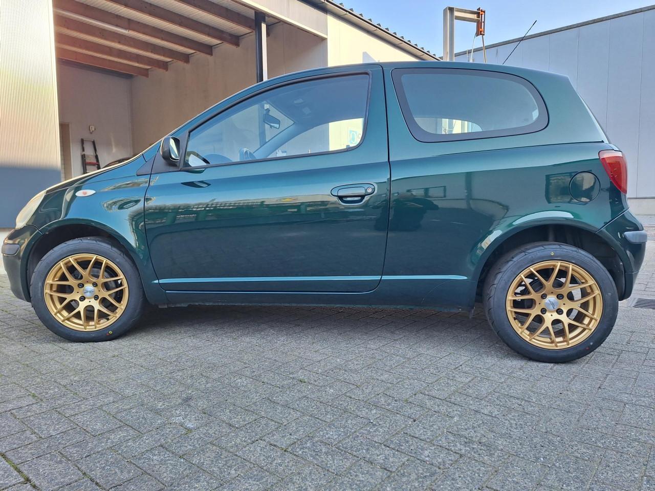 Toyota Yaris 1000 VVTi
