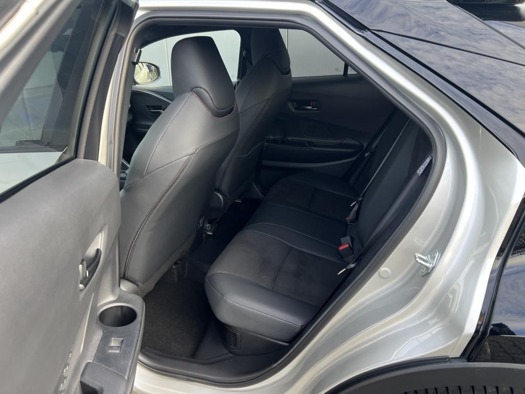 Toyota C-hr 2.0 phev 220 gr sp
