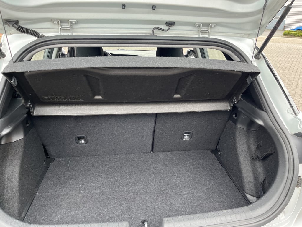 Hyundai I 20 1.2 hp i-motion premium 42 dkm
