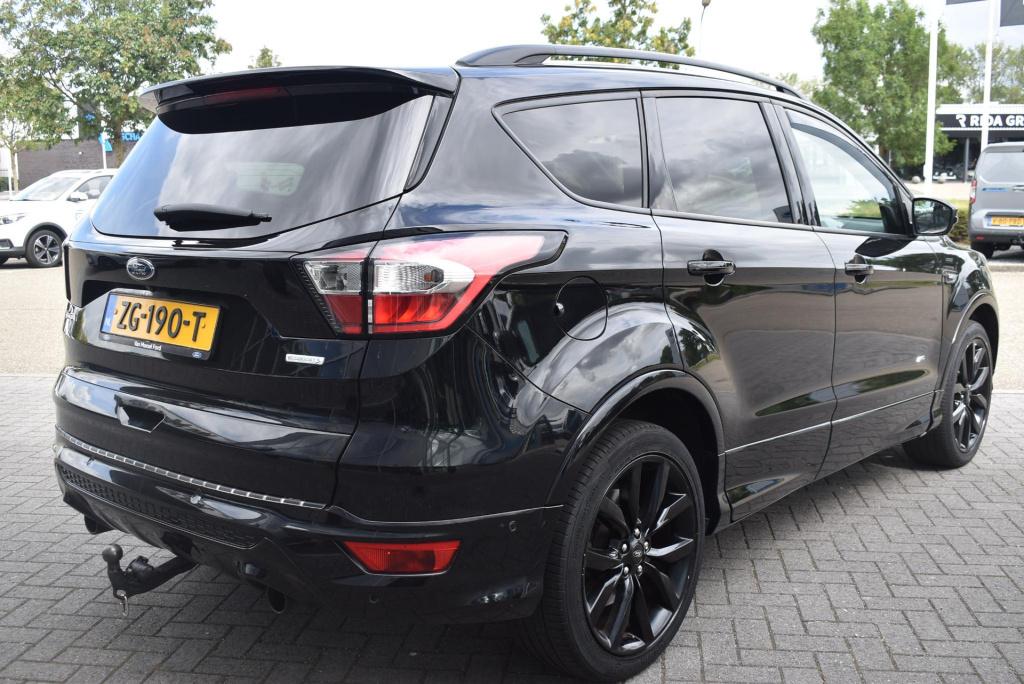 Ford Kuga 1.5 ecoboost st line | automaat | panoramadak | climate control |