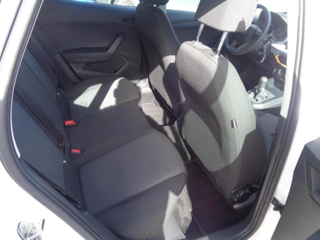 Seat Ibiza 1.0 mpi reference//airco/led/pdc/carplay/lm velgen/1st eig/slech